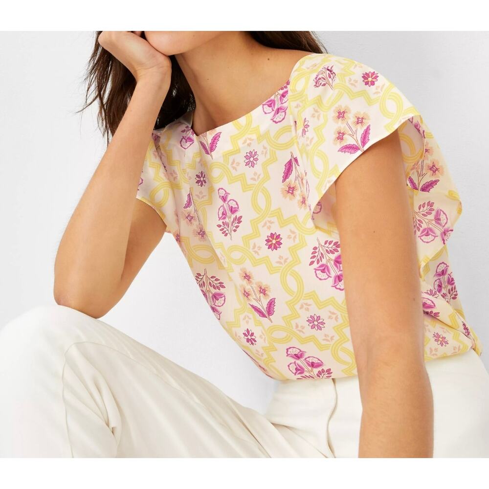 Ann Taylor Women's Small Top Tile Print Flutter Sleeve Square Neck Blouse Yellow